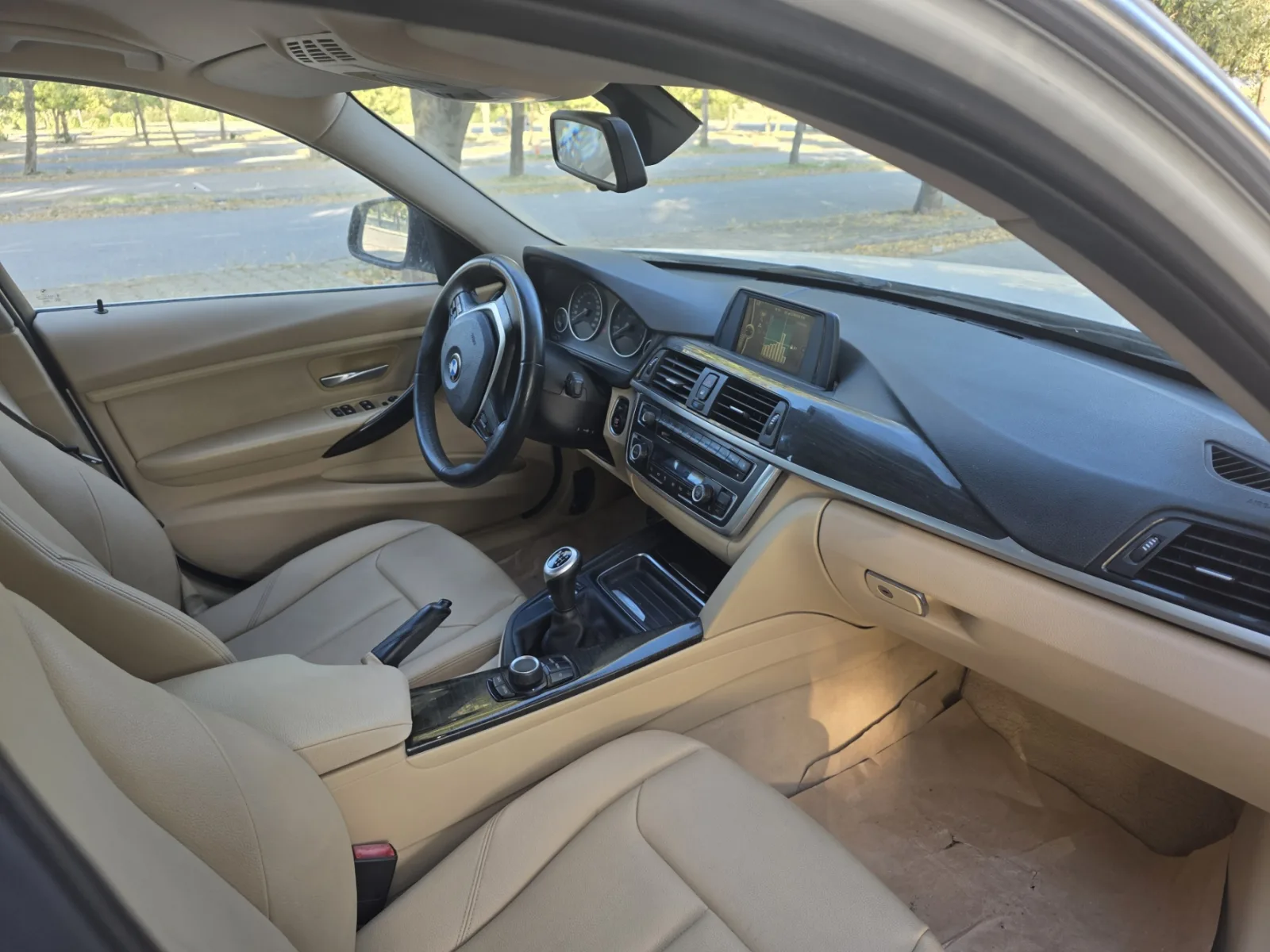 BMW Série 3 Luxury Line 2014