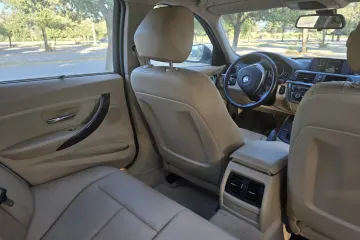 BMW Série 3 Luxury Line 2014 8