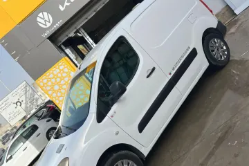 Citroën Berlingo B9 2016 11