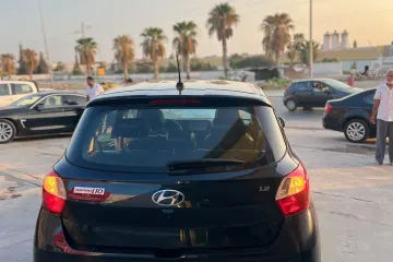 Hyundai Grand i10 High Grade 2021 5