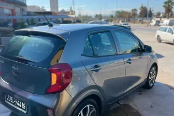 Kia Picanto  2023 7