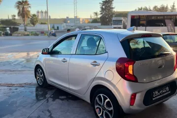 Kia Picanto  2023 7