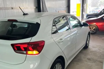 Kia Rio Prestige 2019 4