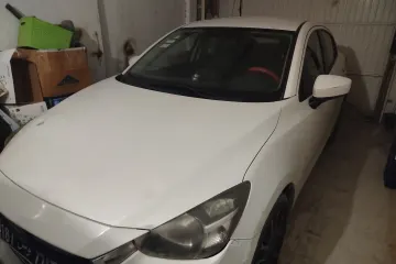 Mazda 2 Sedan  2016 4