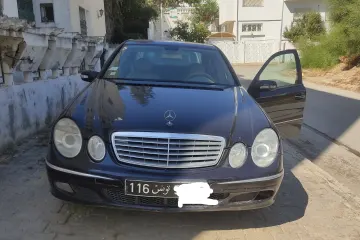 Mercedes-Benz Classe E Élégance 2003 1