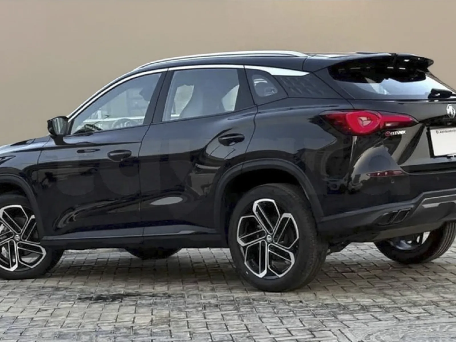 MG One Luxury+ 2025