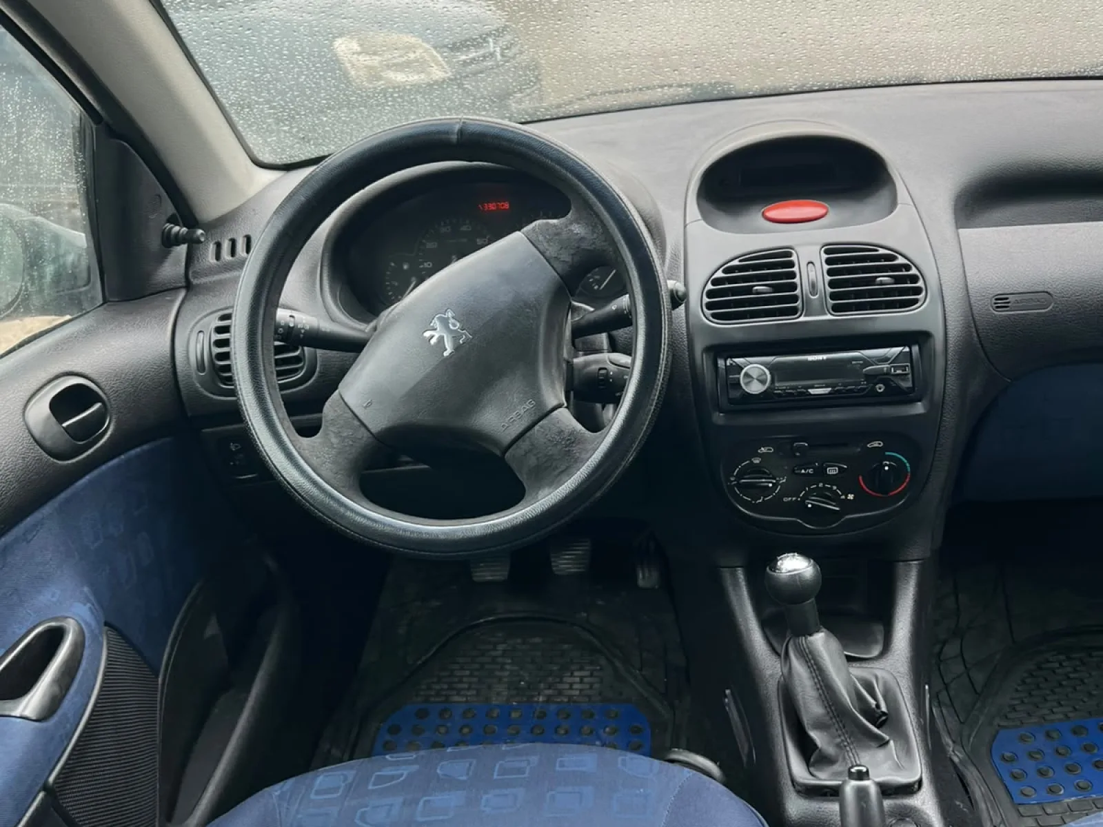 Peugeot 206  2003