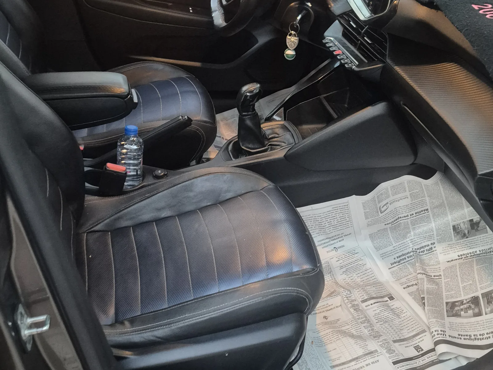Peugeot 208 3P  2022