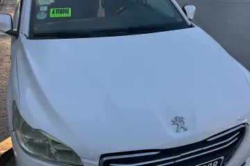 Peugeot 301  2015