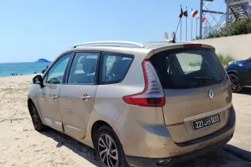 Renault Grand Scenic Confortline 2013 2