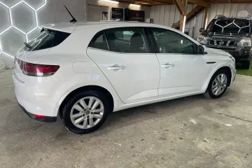 Renault Megane  2026 10