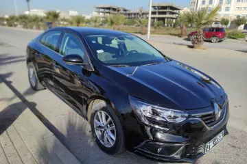 Renault Megane Sedan  2020 4