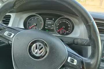 Volkswagen Golf 7 Confortline 2016 9