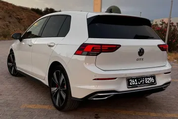 Volkswagen Golf 8 GTE 2021 2