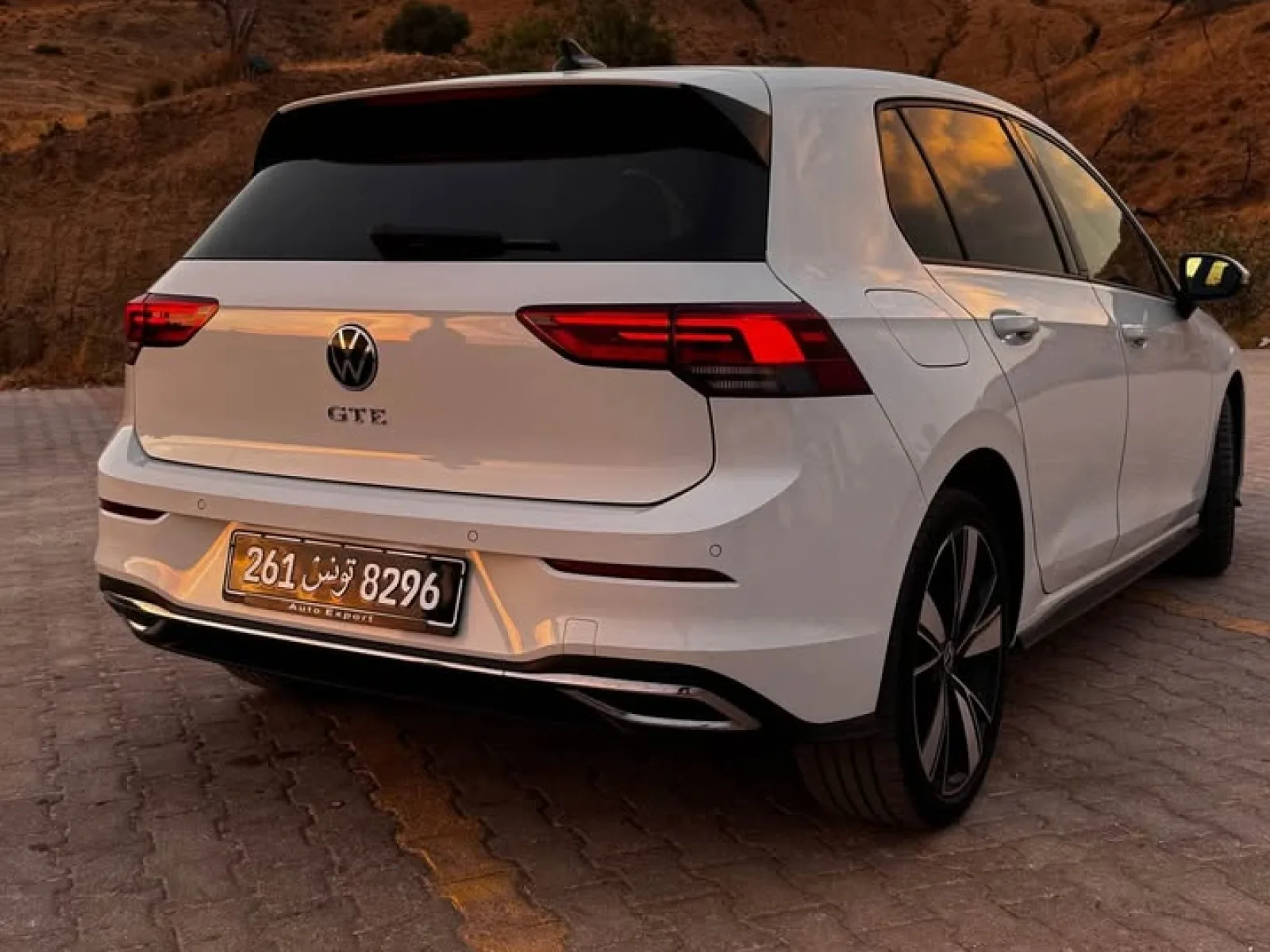 Volkswagen Golf 8 GTE 2021