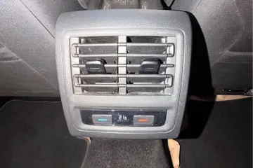 Volkswagen Golf 8 GTE 2021 6