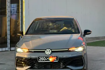 Volkswagen Golf 8 R-Line 2026