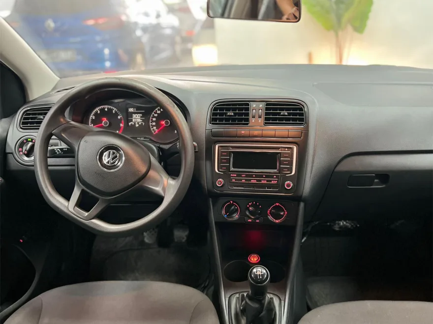 Volkswagen Polo Sedan  2023