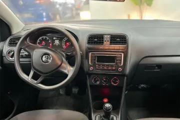 Volkswagen Polo Sedan  2023 5
