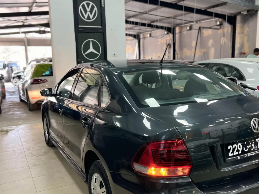 Volkswagen Polo Sedan  2023