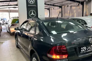 Volkswagen Polo Sedan  2023 7