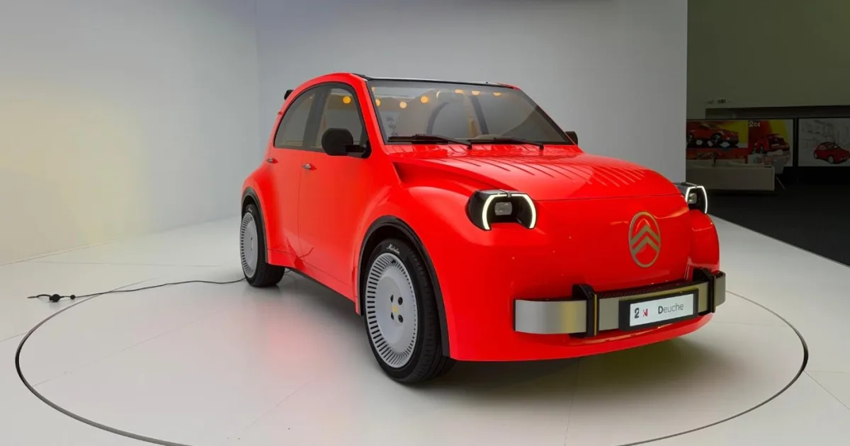 Citroën 2CV électrique : Emmanuel Macron découvre le retour d’une icône française 5